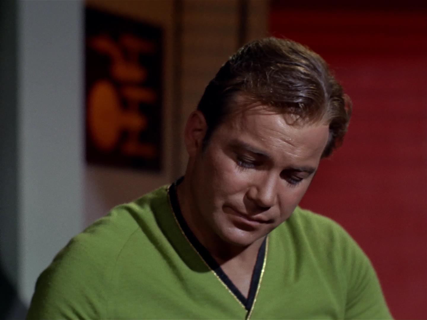 ariane179254_StarTrek_2x18_TheImmunitySyndrome_1396.jpg