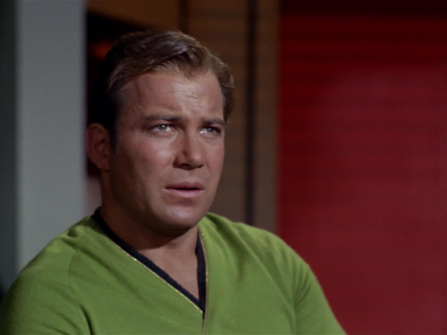 ariane179254_StarTrek_2x18_TheImmunitySyndrome_1398.jpg