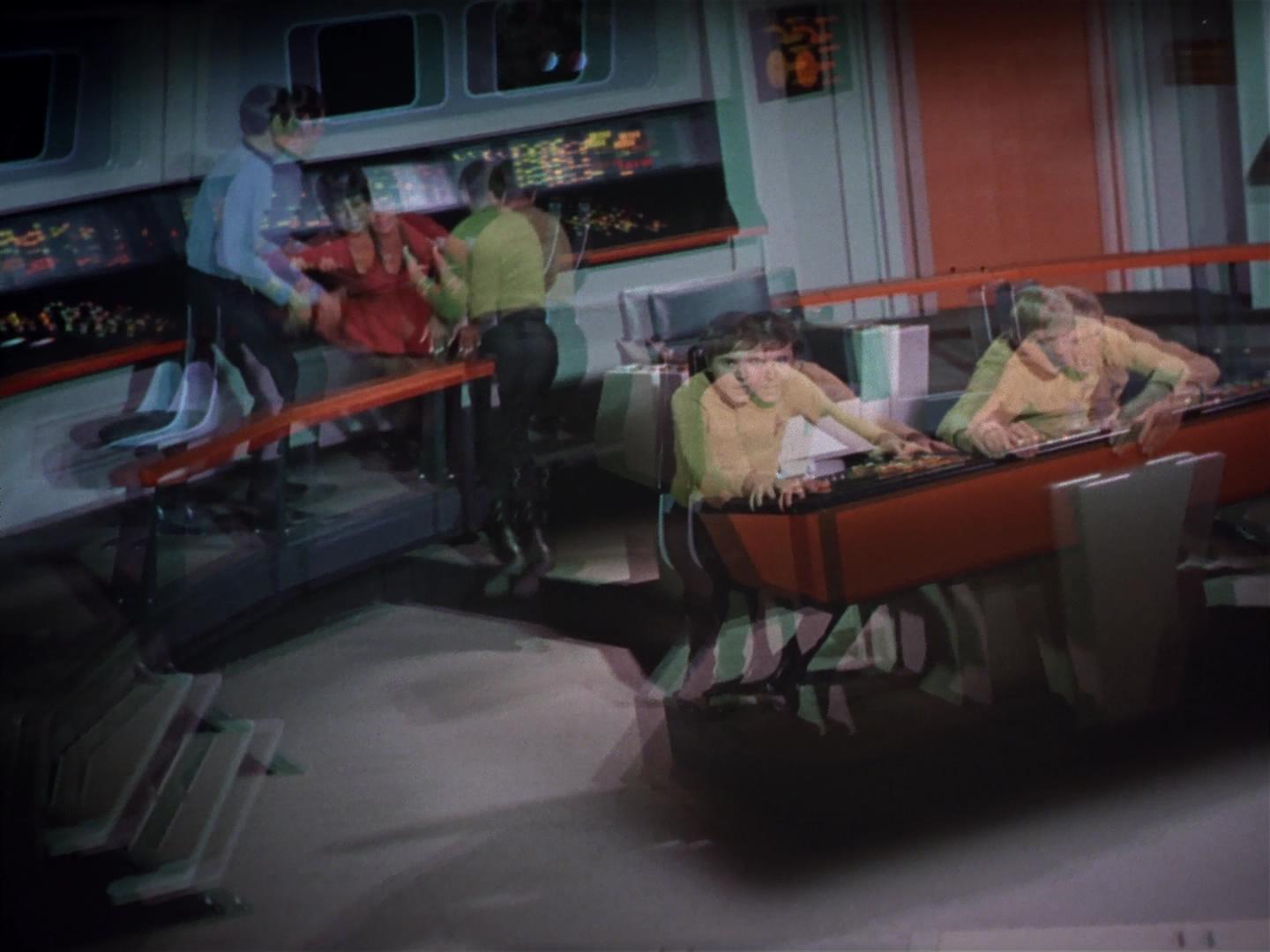 ariane179254_StarTrek_2x18_TheImmunitySyndrome_1425.jpg