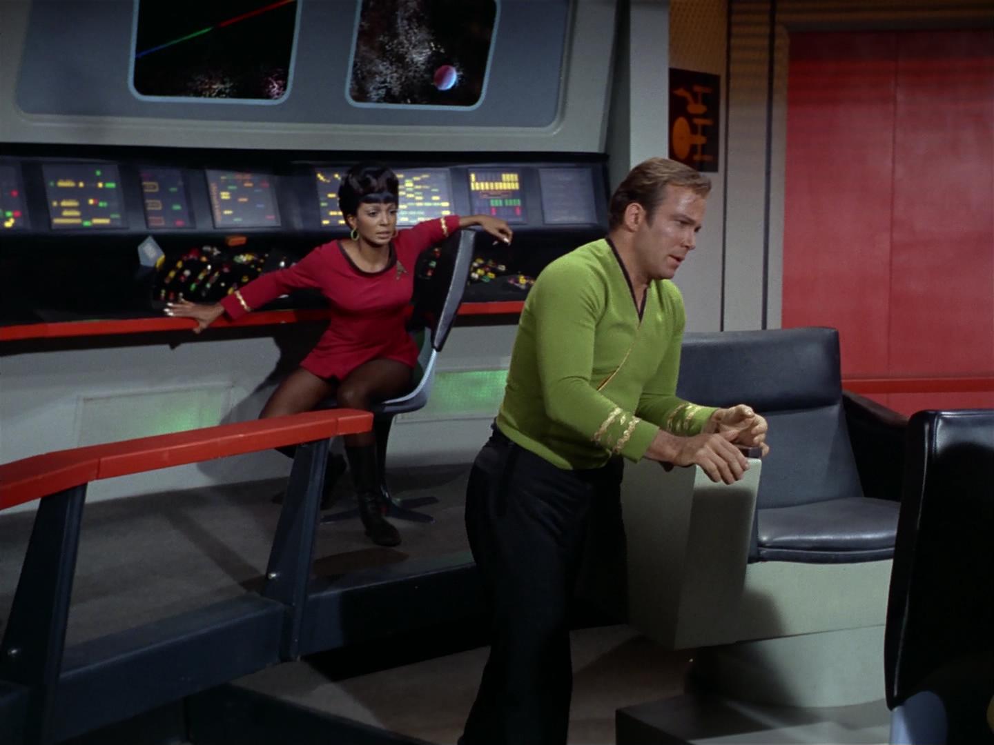 ariane179254_StarTrek_2x18_TheImmunitySyndrome_1435.jpg