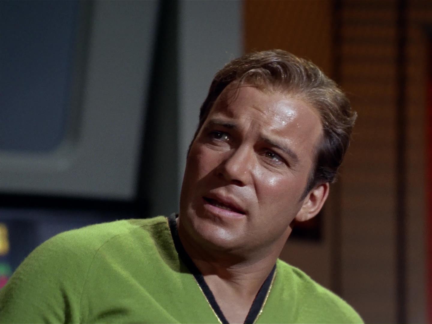 ariane179254_StarTrek_2x18_TheImmunitySyndrome_1450.jpg