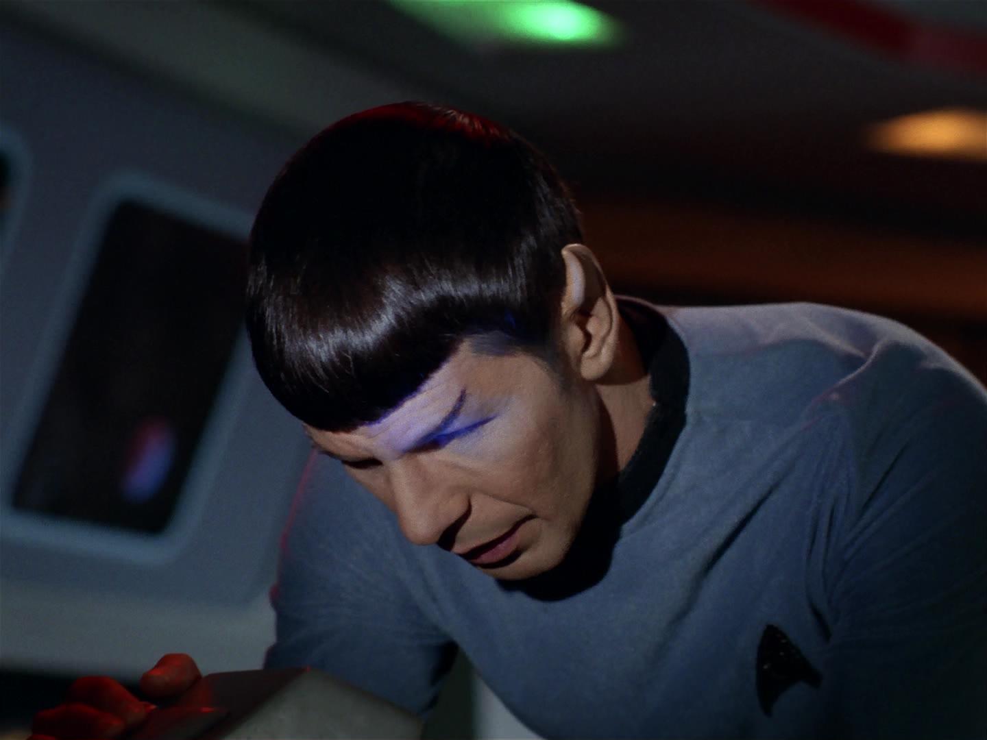 ariane179254_StarTrek_2x18_TheImmunitySyndrome_1528.jpg