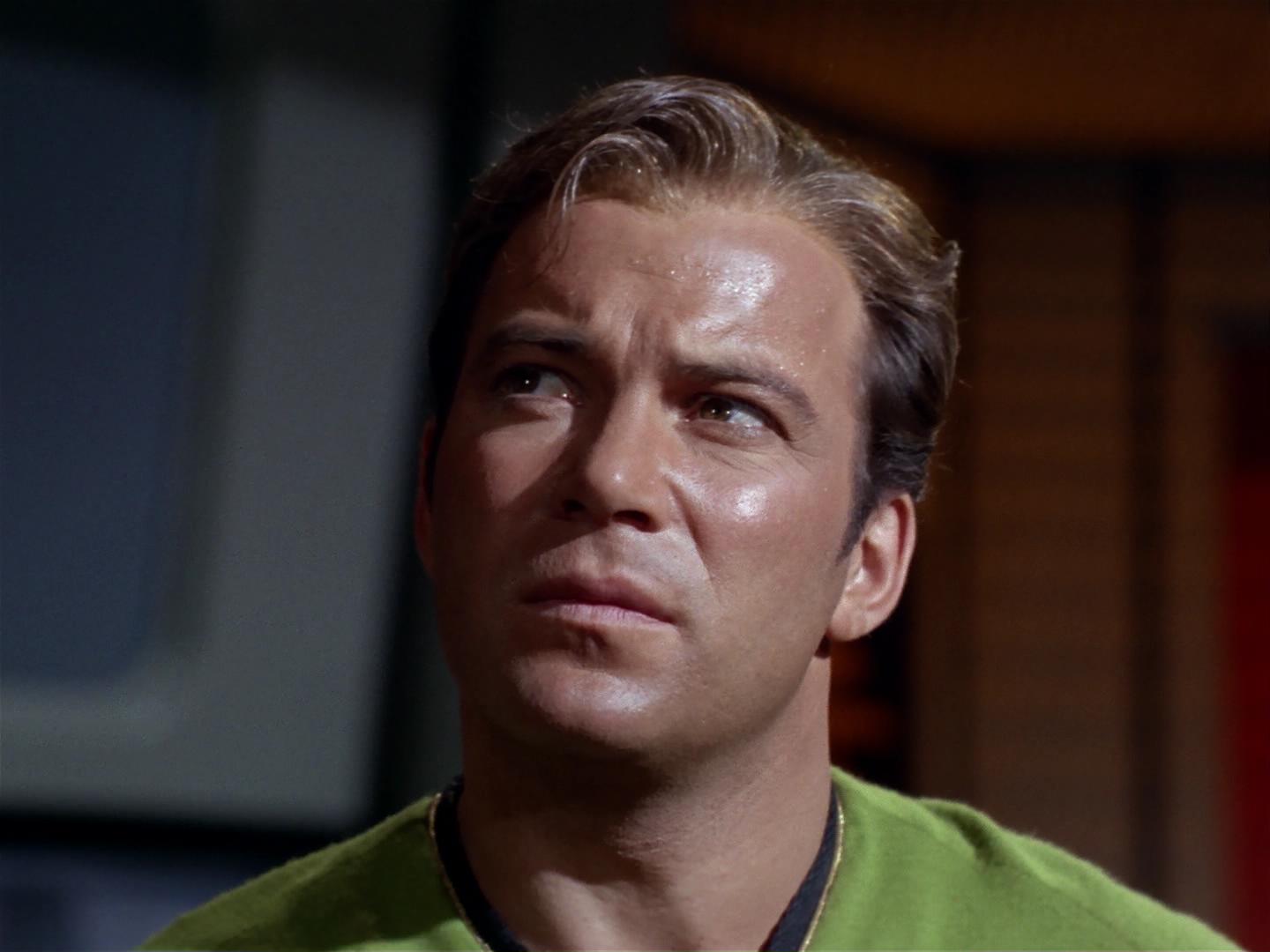 ariane179254_StarTrek_2x18_TheImmunitySyndrome_1532.jpg