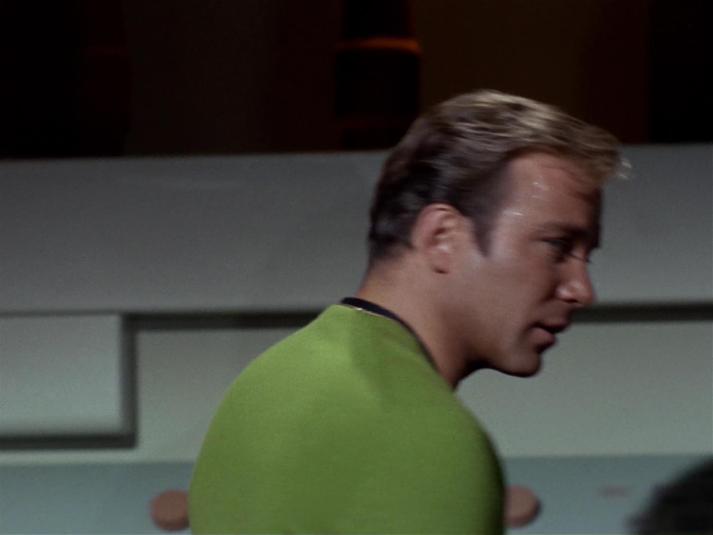 ariane179254_StarTrek_2x18_TheImmunitySyndrome_1646.jpg