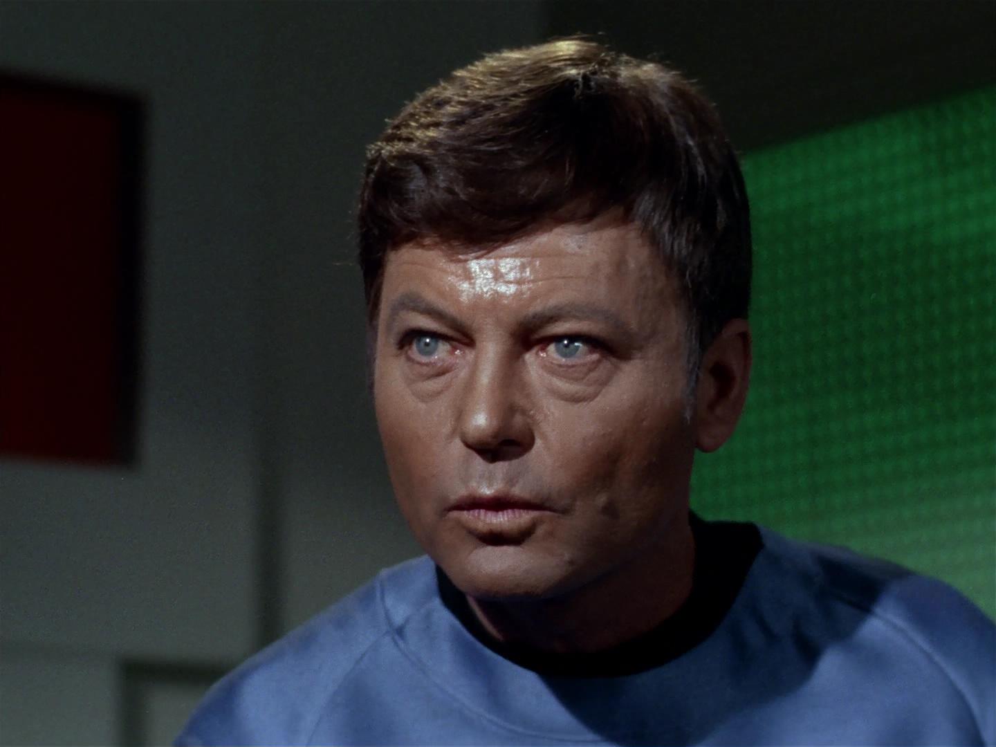 ariane179254_StarTrek_2x18_TheImmunitySyndrome_1706.jpg