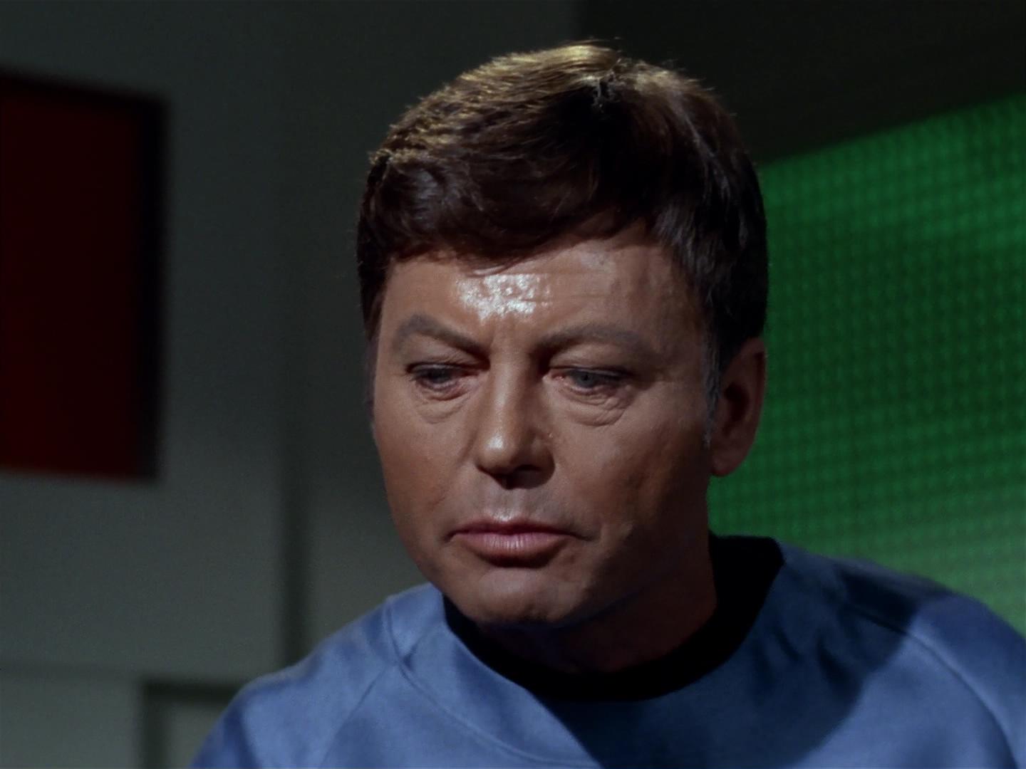 ariane179254_StarTrek_2x18_TheImmunitySyndrome_1708.jpg