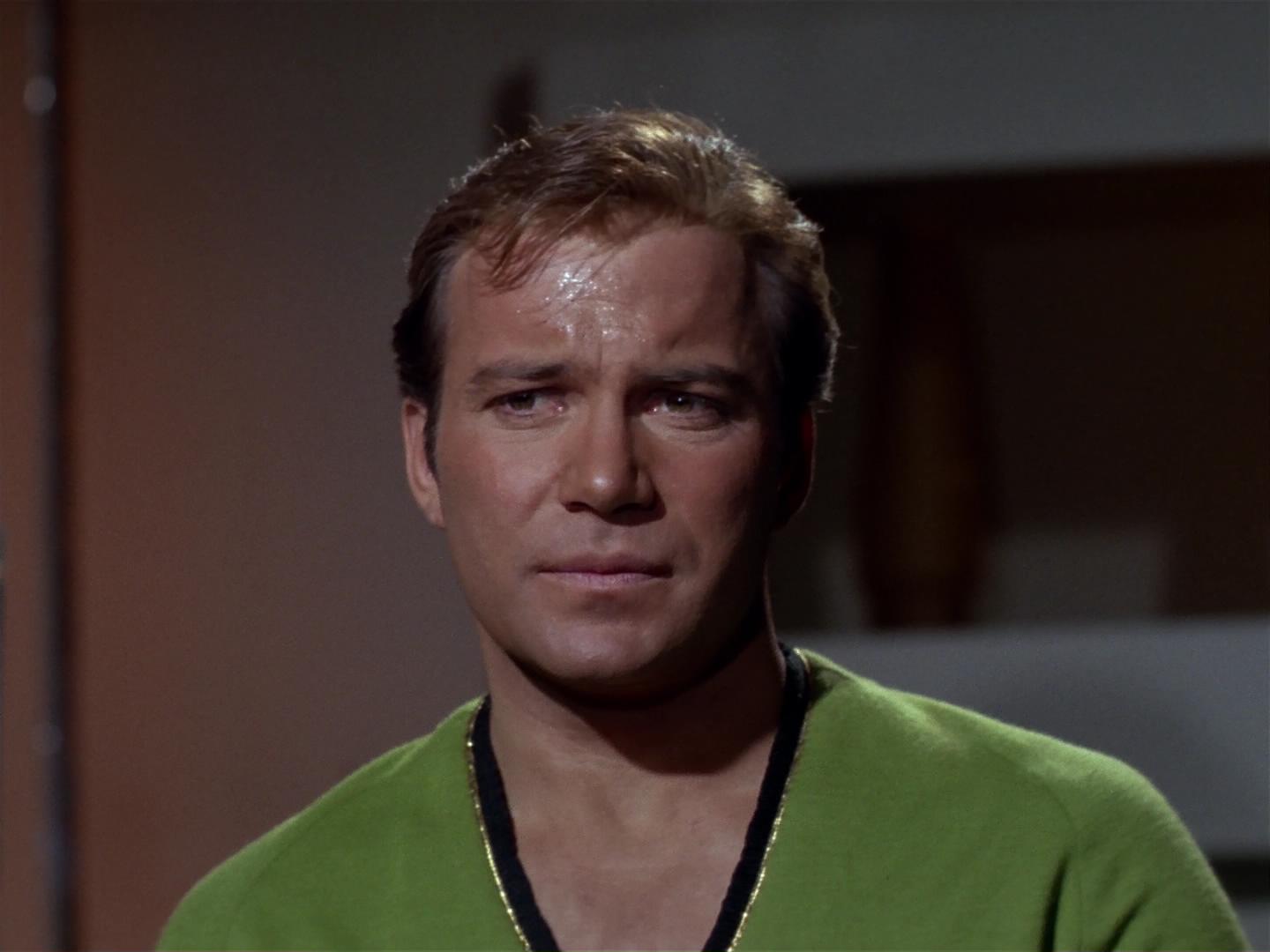 ariane179254_StarTrek_2x18_TheImmunitySyndrome_1721.jpg