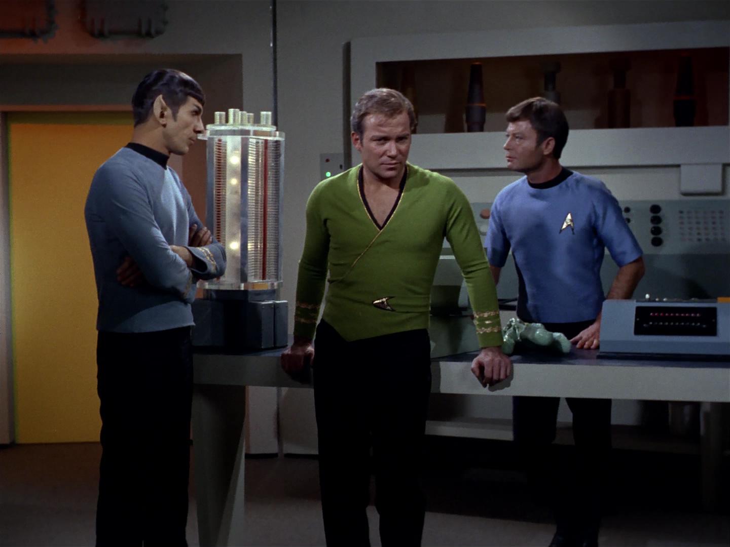 ariane179254_StarTrek_2x18_TheImmunitySyndrome_1742.jpg