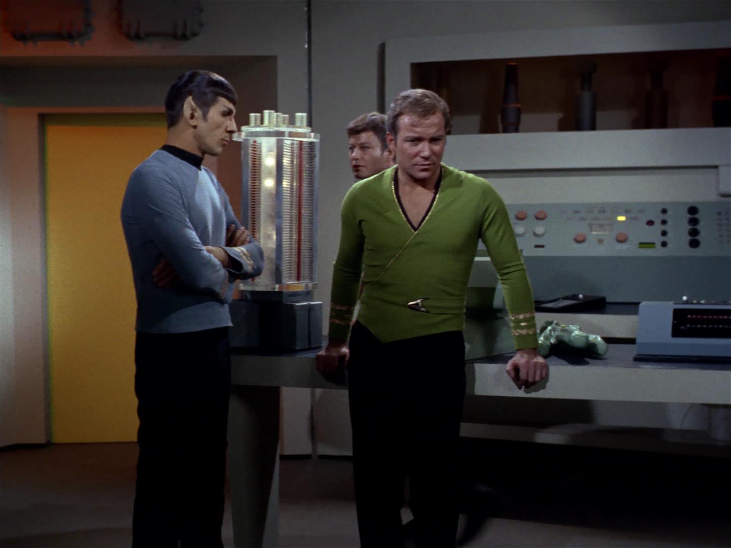 ariane179254_StarTrek_2x18_TheImmunitySyndrome_1743.jpg
