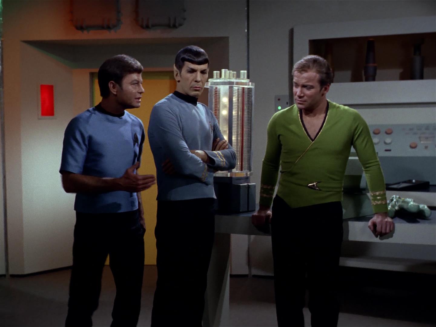 ariane179254_StarTrek_2x18_TheImmunitySyndrome_1745.jpg