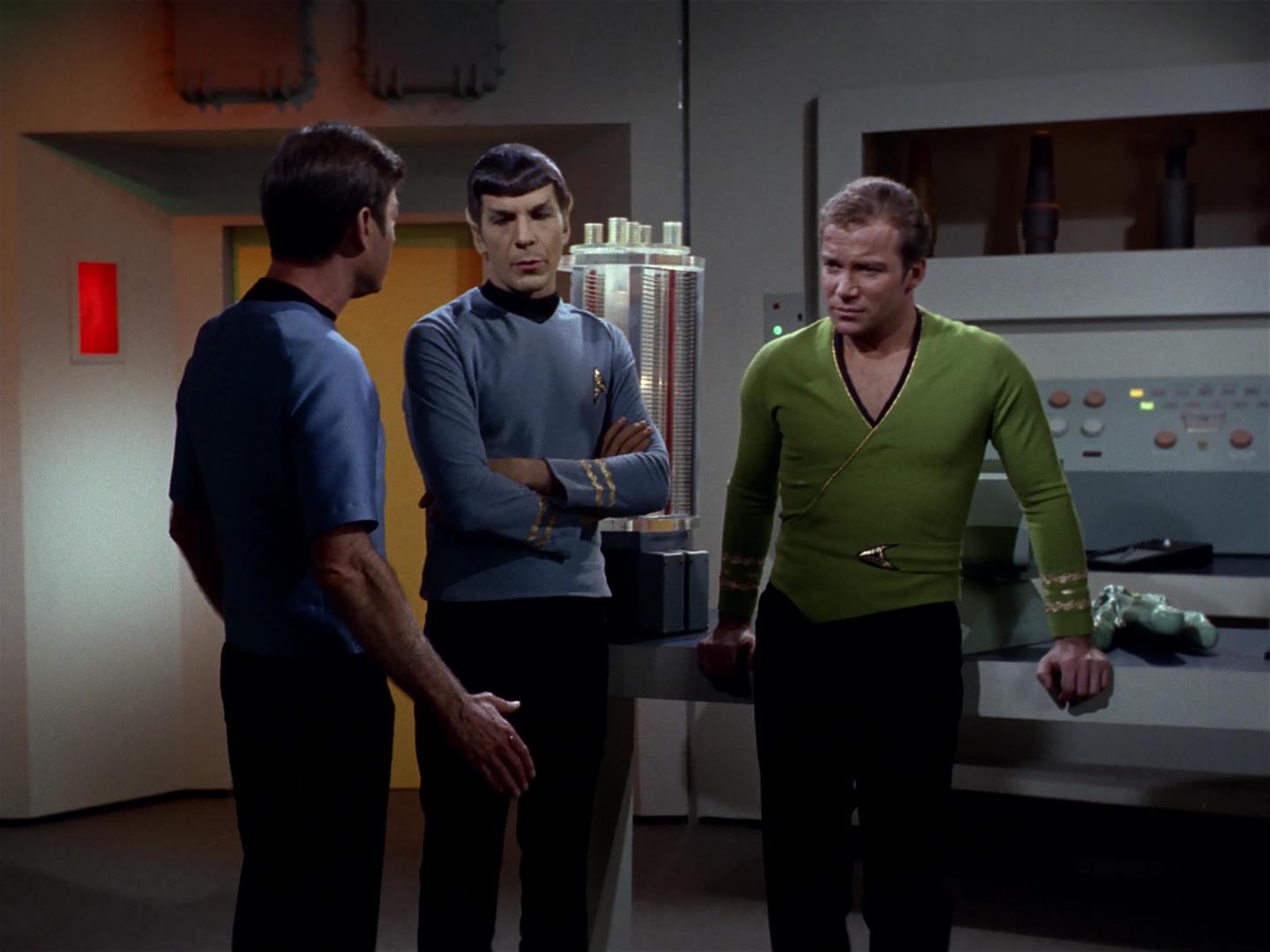 ariane179254_StarTrek_2x18_TheImmunitySyndrome_1749.jpg
