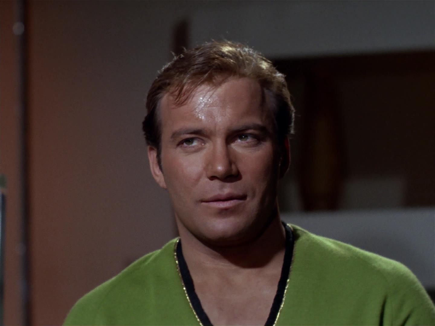 ariane179254_StarTrek_2x18_TheImmunitySyndrome_1761.jpg