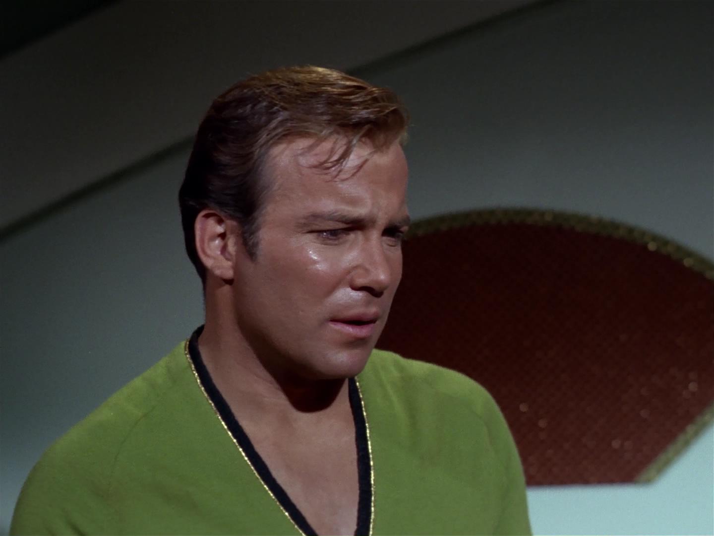 ariane179254_StarTrek_2x18_TheImmunitySyndrome_1806.jpg