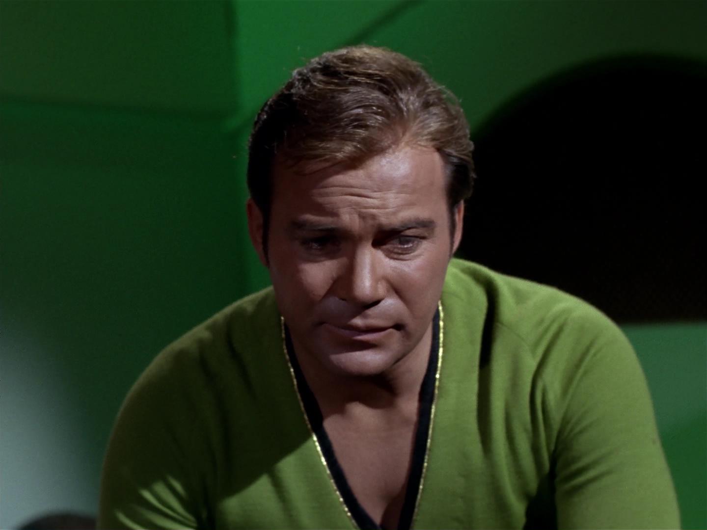 ariane179254_StarTrek_2x18_TheImmunitySyndrome_1889.jpg