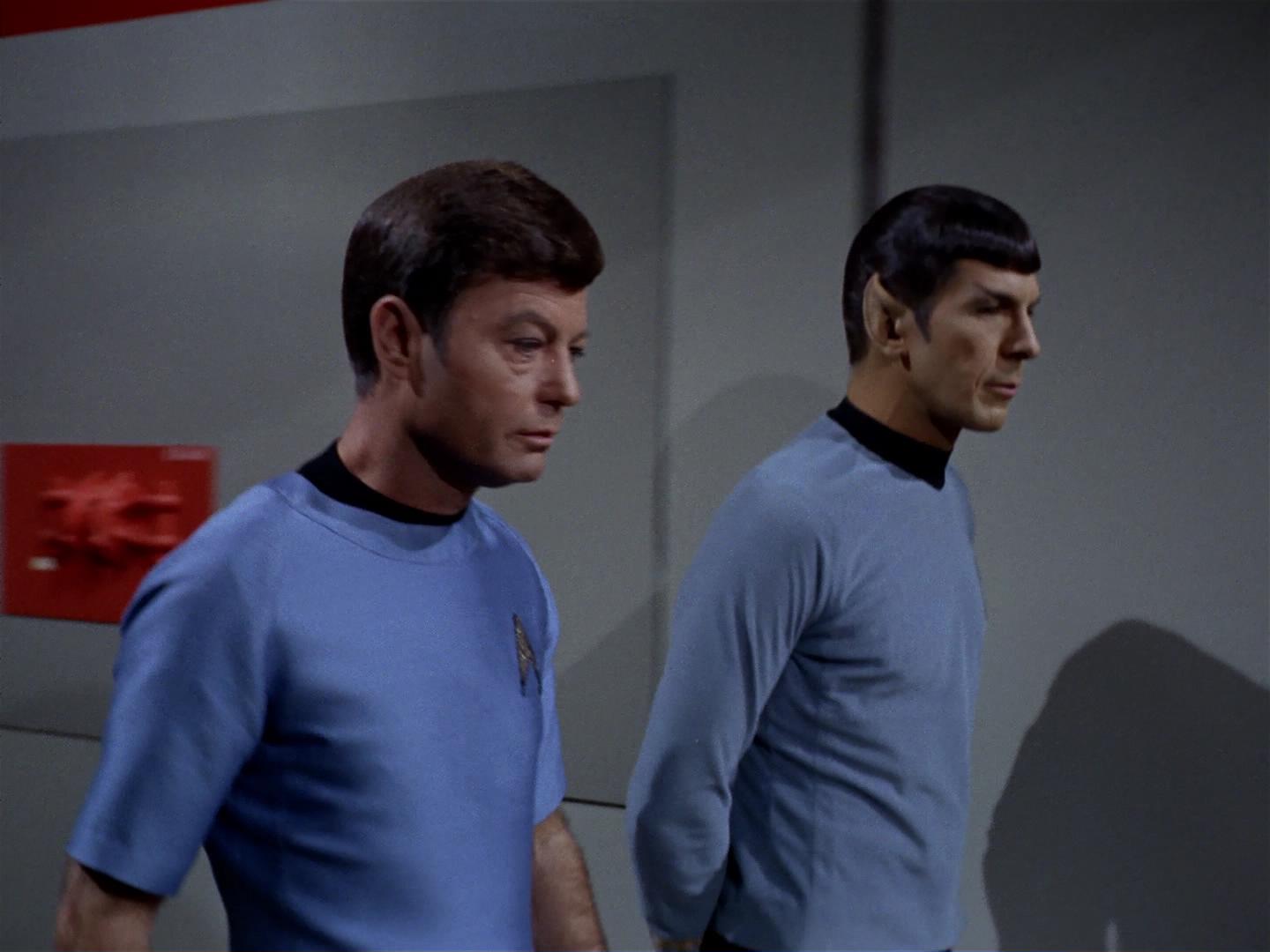 ariane179254_StarTrek_2x18_TheImmunitySyndrome_1943.jpg