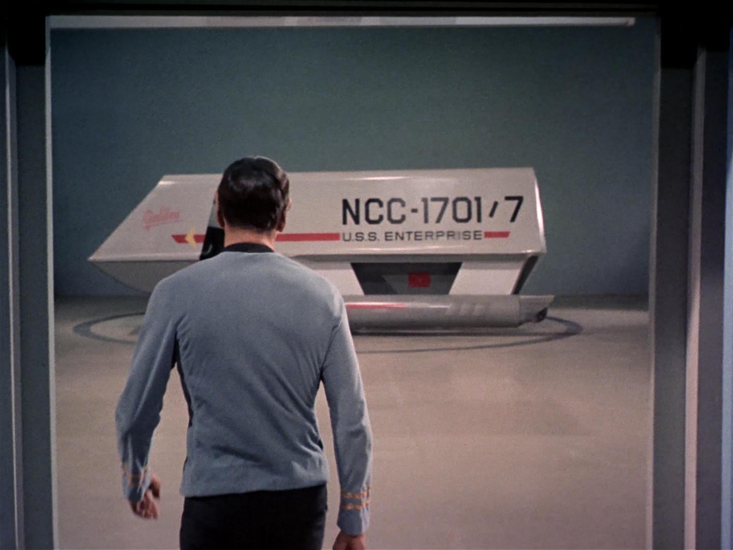 ariane179254_StarTrek_2x18_TheImmunitySyndrome_2000.jpg