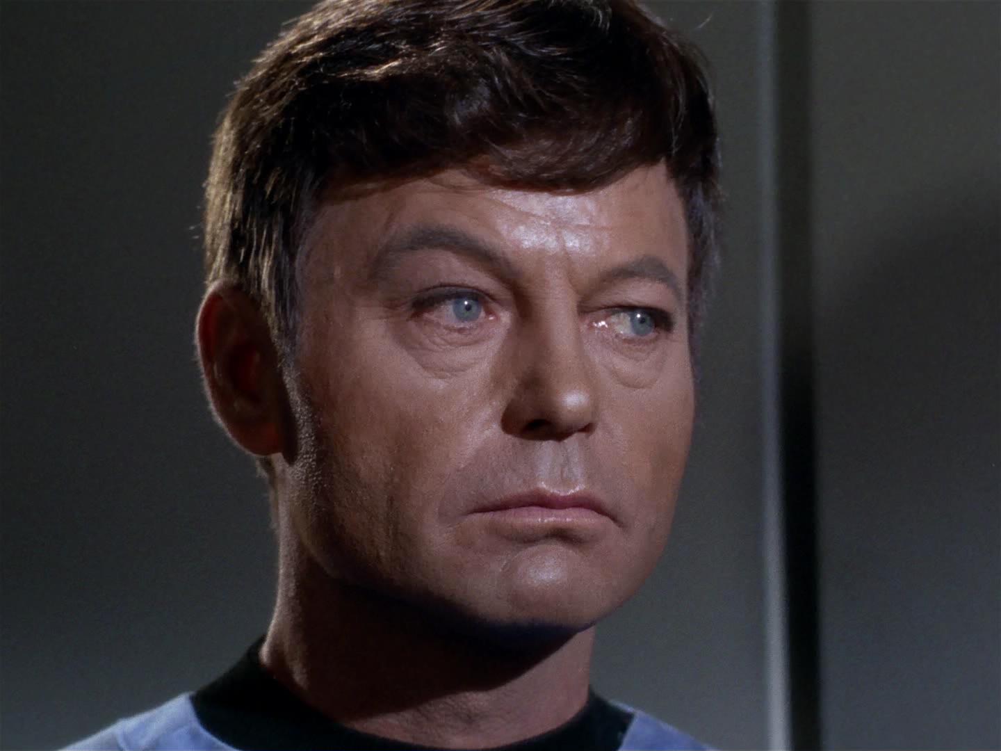 ariane179254_StarTrek_2x18_TheImmunitySyndrome_2004.jpg