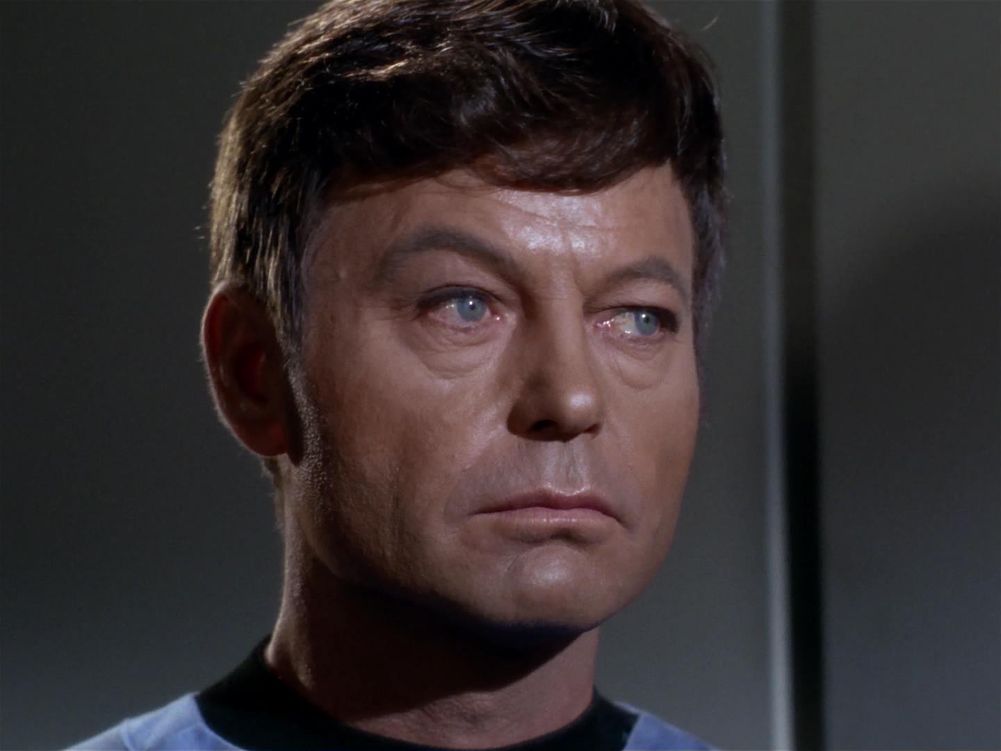 ariane179254_StarTrek_2x18_TheImmunitySyndrome_2005.jpg