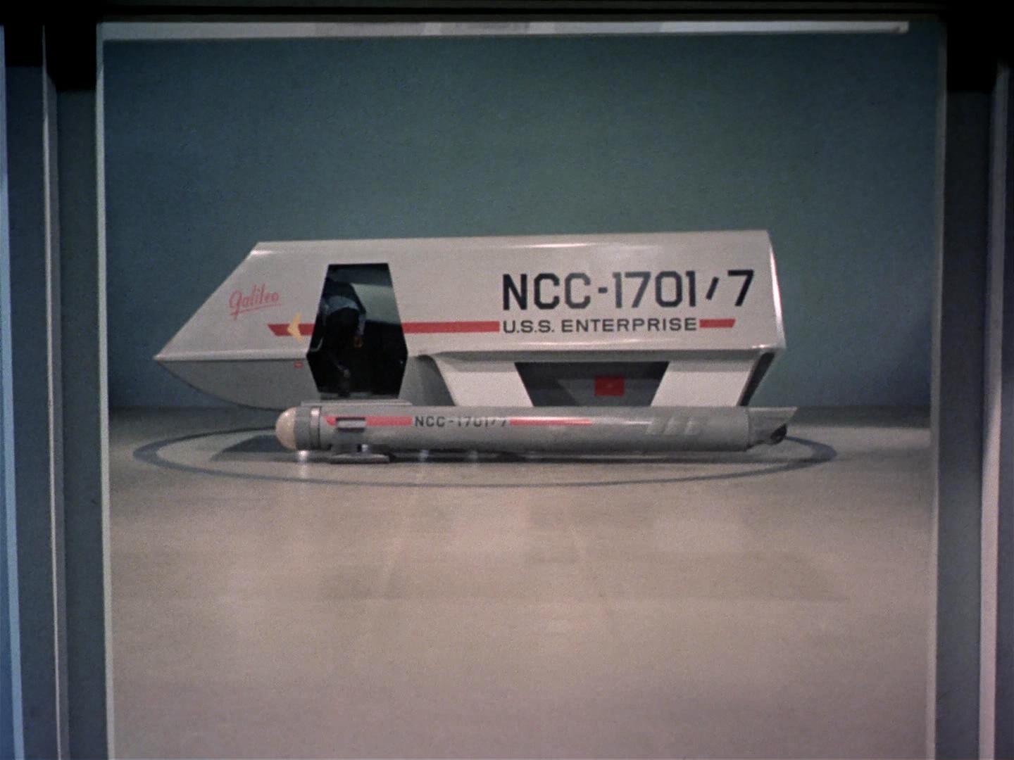 ariane179254_StarTrek_2x18_TheImmunitySyndrome_2008.jpg