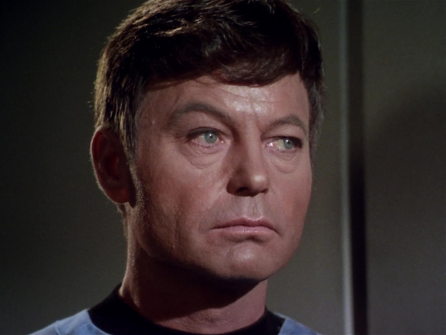 ariane179254_StarTrek_2x18_TheImmunitySyndrome_2009.jpg