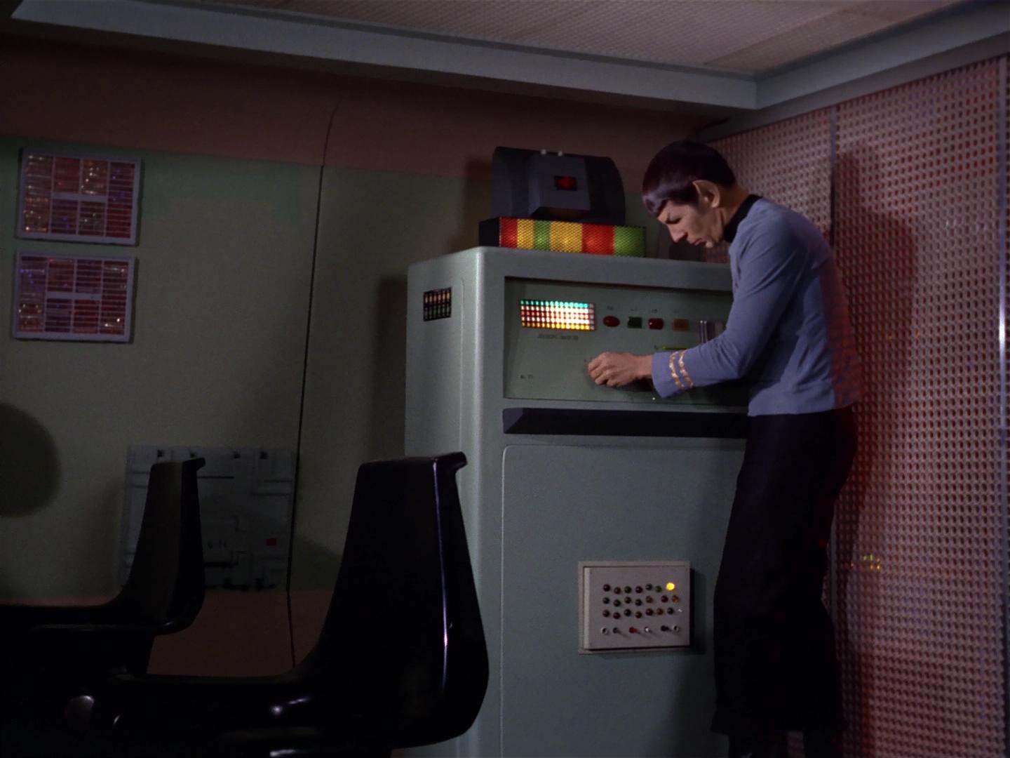ariane179254_StarTrek_2x18_TheImmunitySyndrome_2042.jpg