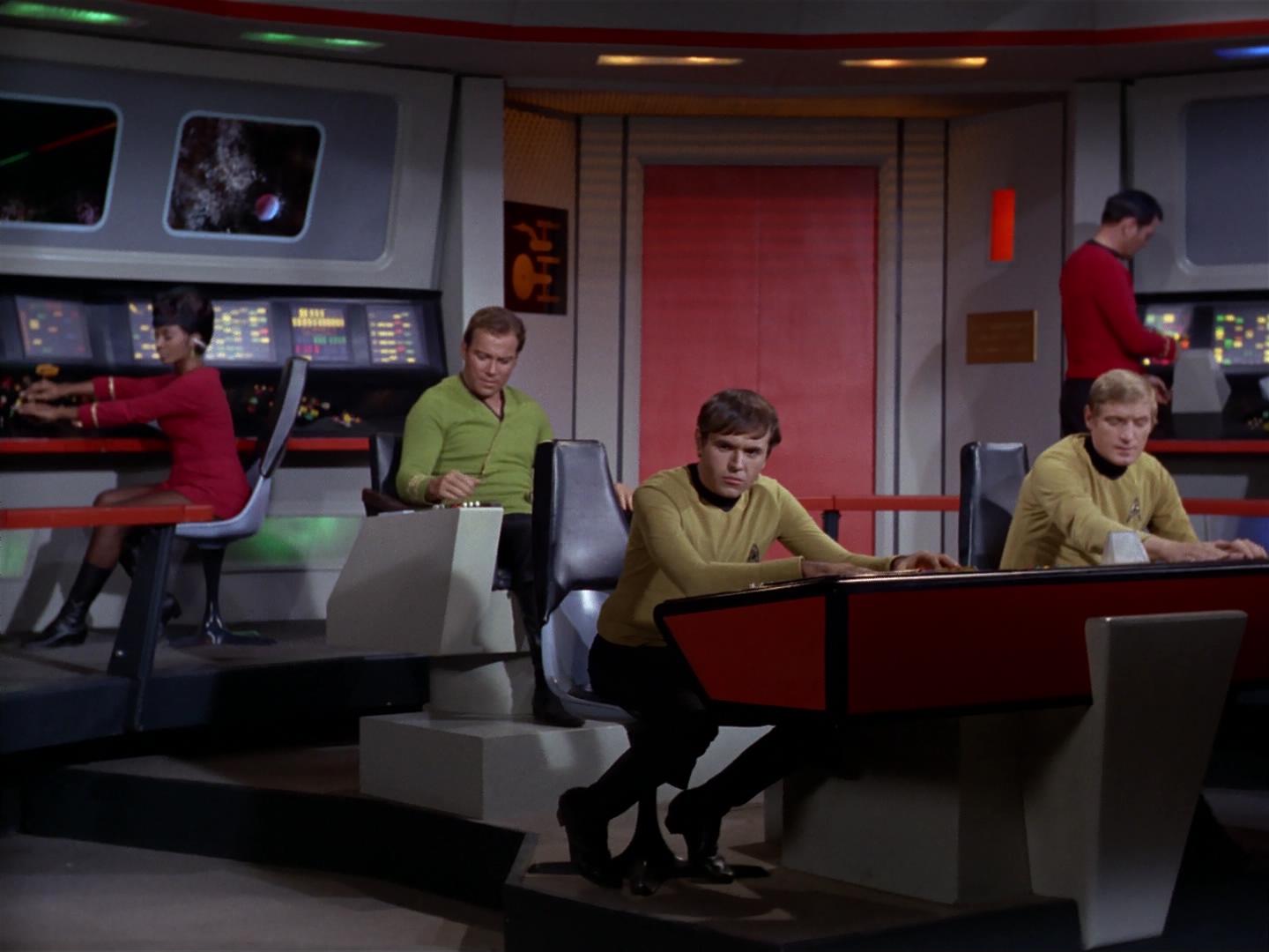 ariane179254_StarTrek_2x18_TheImmunitySyndrome_2054.jpg