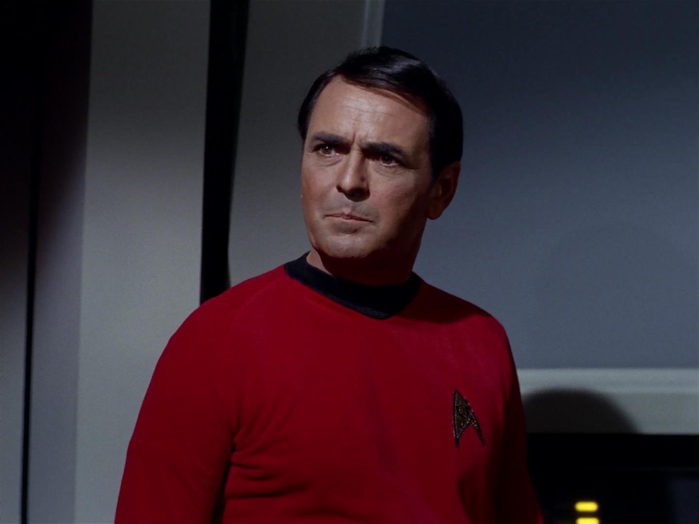 ariane179254_StarTrek_2x18_TheImmunitySyndrome_2076.jpg