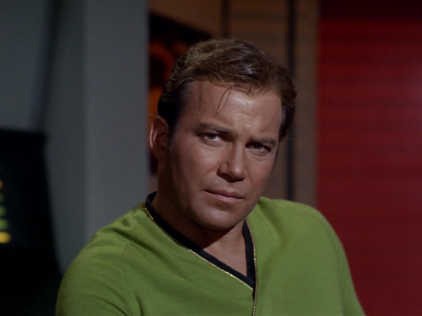 ariane179254_StarTrek_2x18_TheImmunitySyndrome_2106.jpg