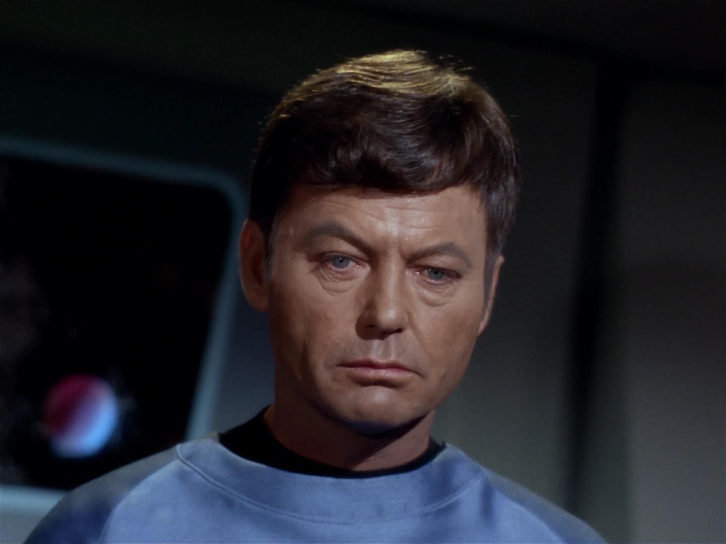 ariane179254_StarTrek_2x18_TheImmunitySyndrome_2131.jpg