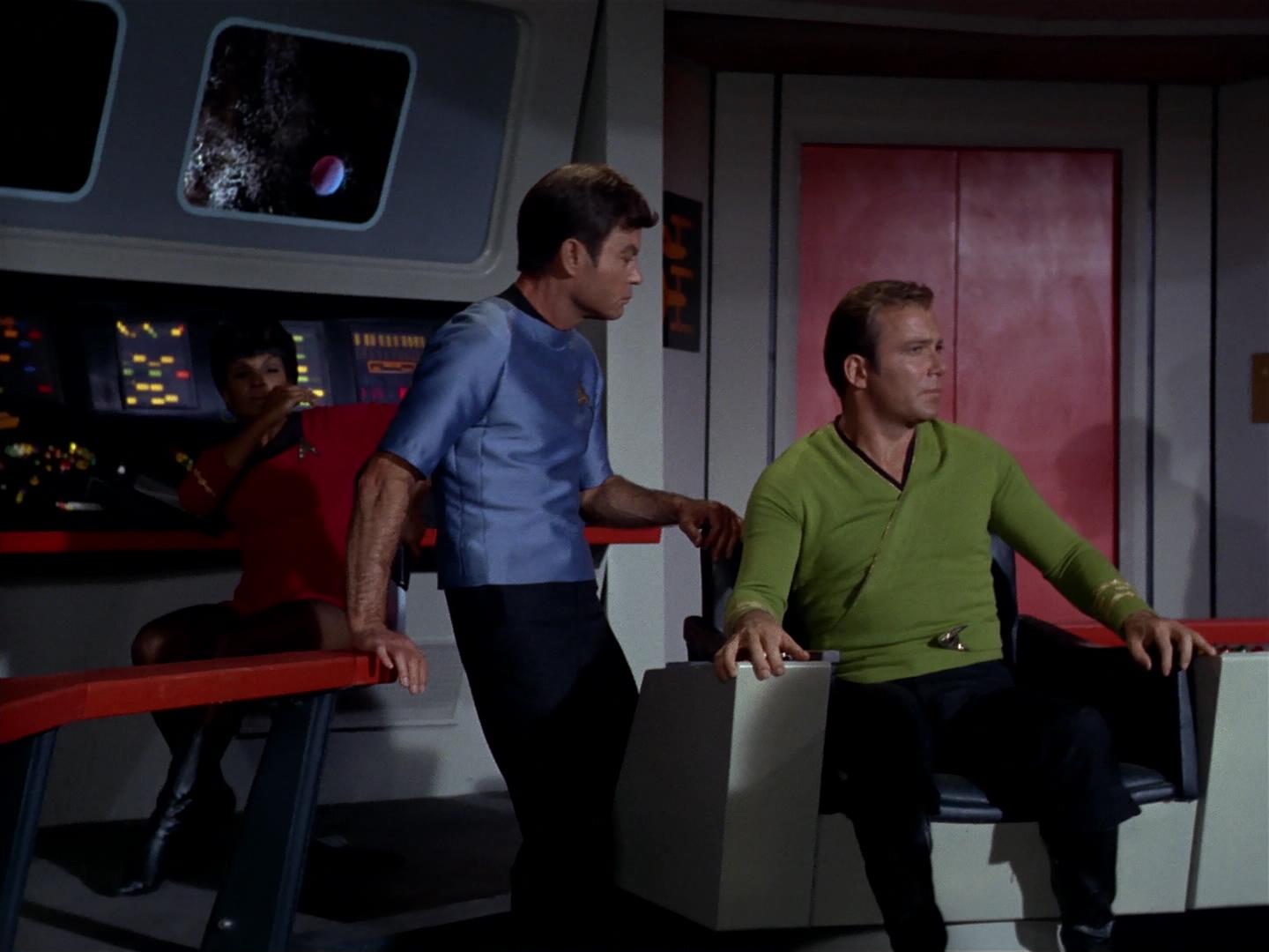 ariane179254_StarTrek_2x18_TheImmunitySyndrome_2255.jpg