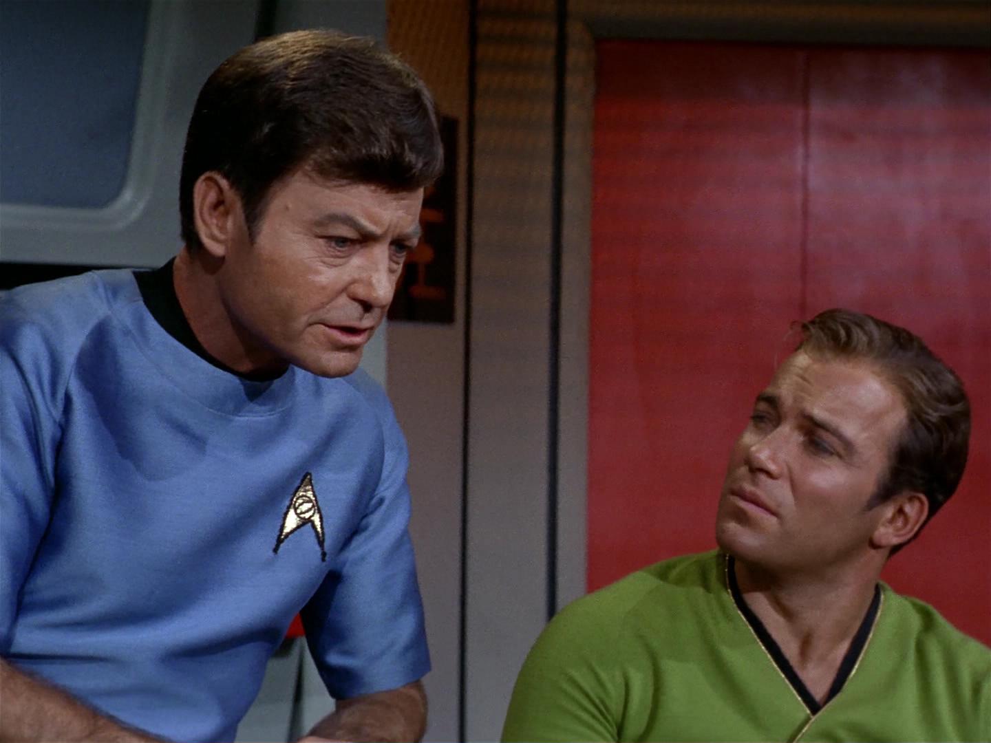 ariane179254_StarTrek_2x18_TheImmunitySyndrome_2306.jpg