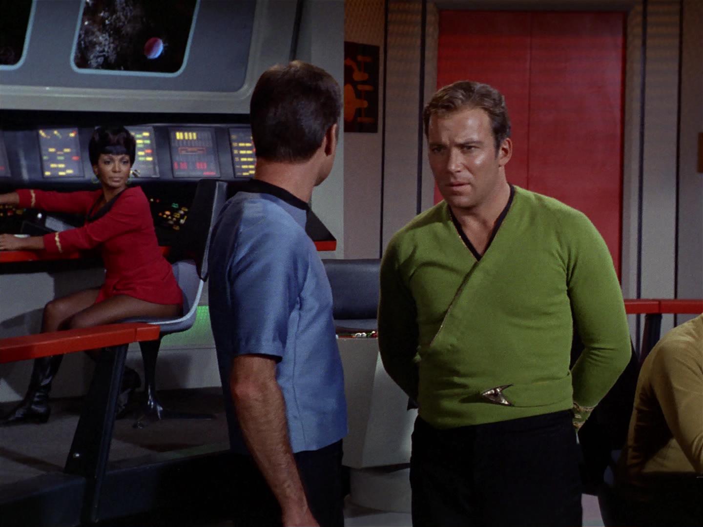 ariane179254_StarTrek_2x18_TheImmunitySyndrome_2349.jpg