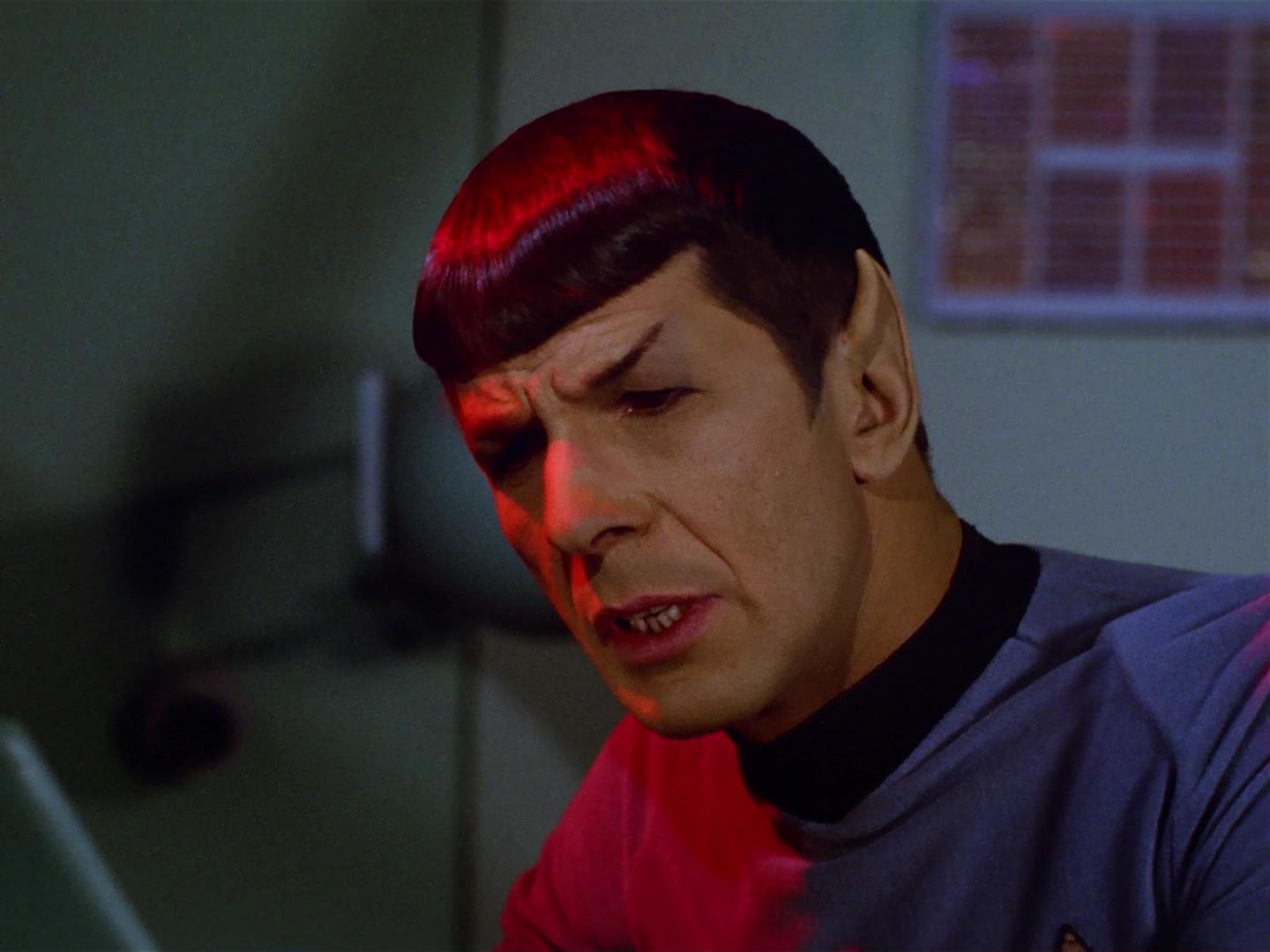 ariane179254_StarTrek_2x18_TheImmunitySyndrome_2360.jpg