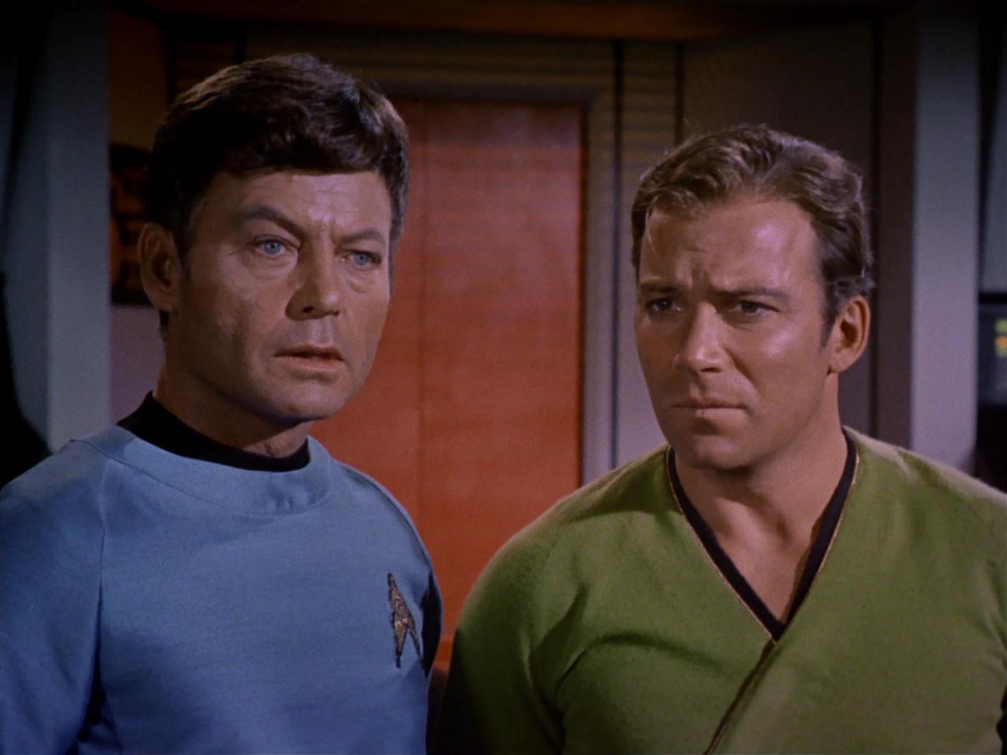 ariane179254_StarTrek_2x18_TheImmunitySyndrome_2402.jpg