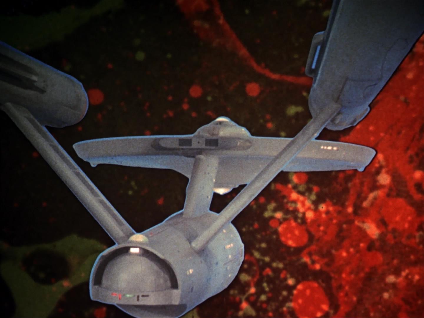 ariane179254_StarTrek_2x18_TheImmunitySyndrome_2421.jpg