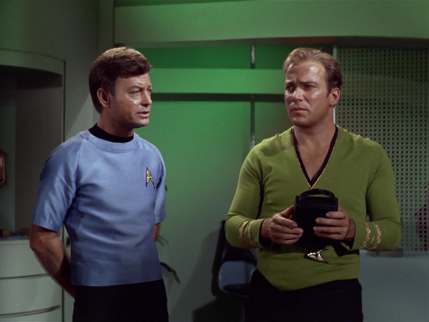 ariane179254_StarTrek_2x18_TheImmunitySyndrome_2446.jpg