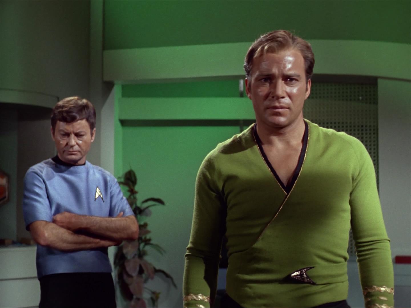 ariane179254_StarTrek_2x18_TheImmunitySyndrome_2467.jpg