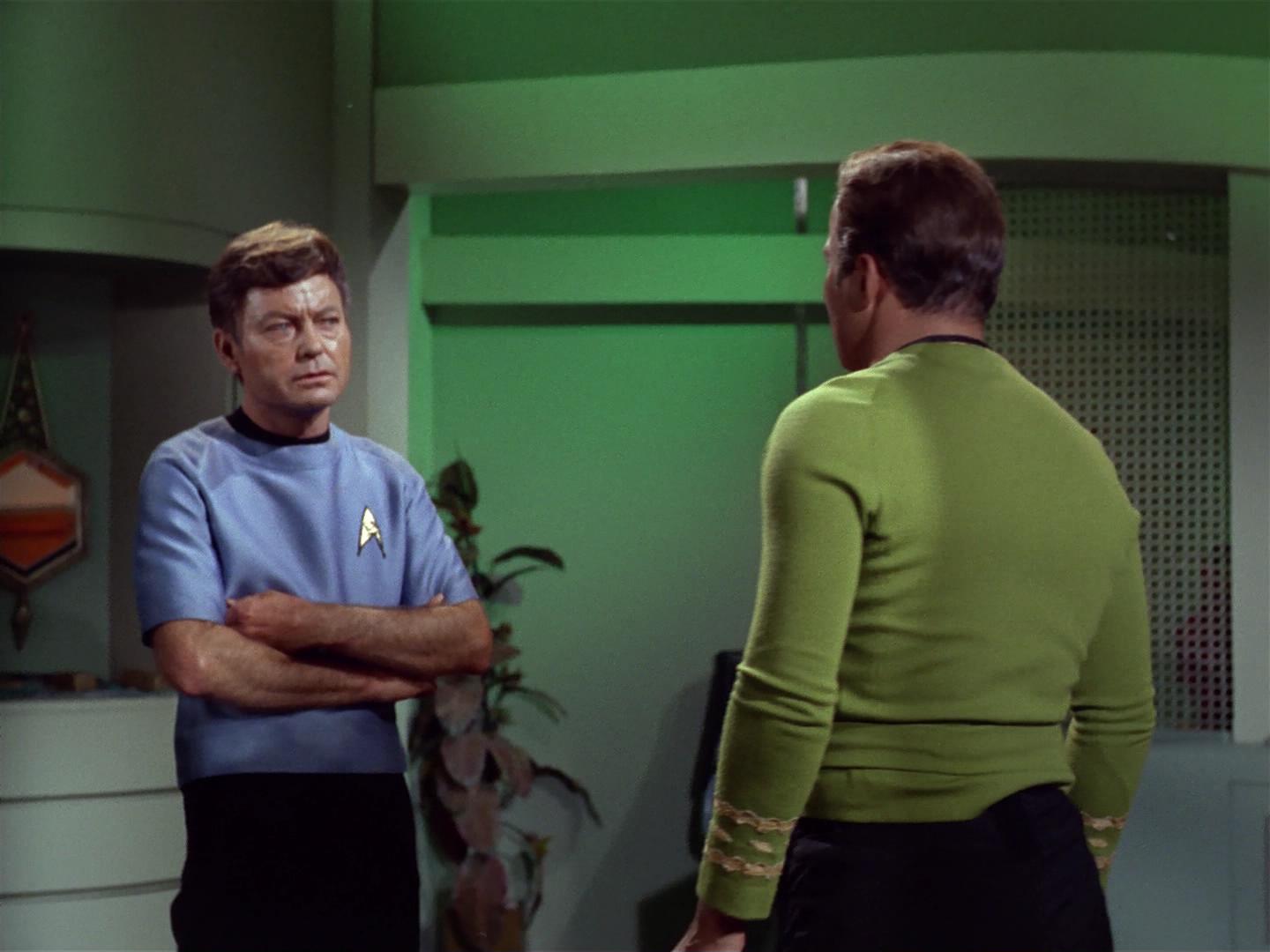 ariane179254_StarTrek_2x18_TheImmunitySyndrome_2477.jpg