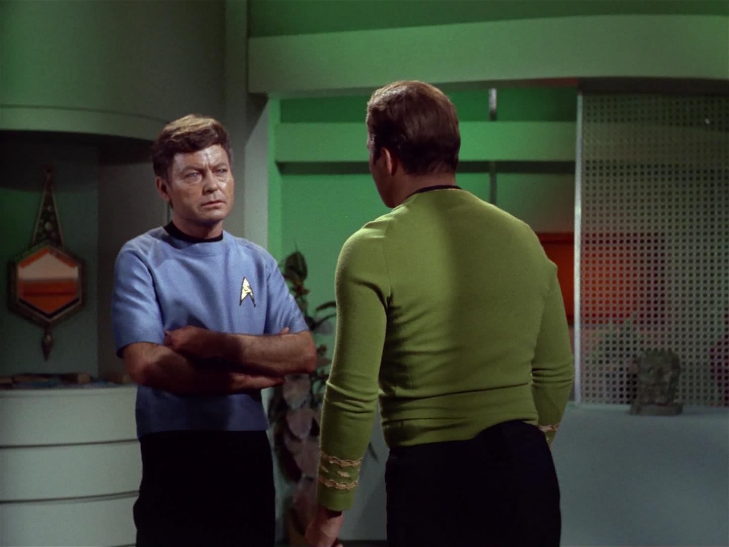 ariane179254_StarTrek_2x18_TheImmunitySyndrome_2478.jpg