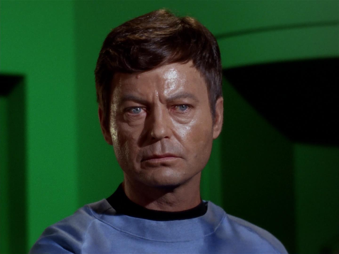 ariane179254_StarTrek_2x18_TheImmunitySyndrome_2564.jpg