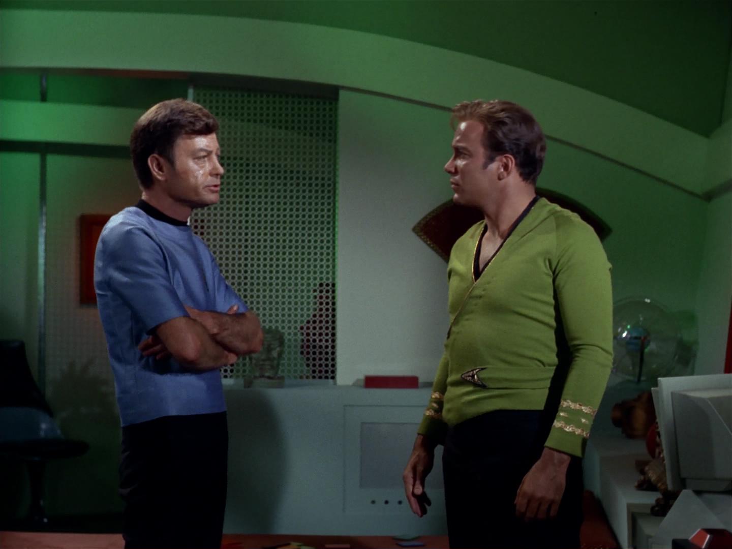 ariane179254_StarTrek_2x18_TheImmunitySyndrome_2578.jpg