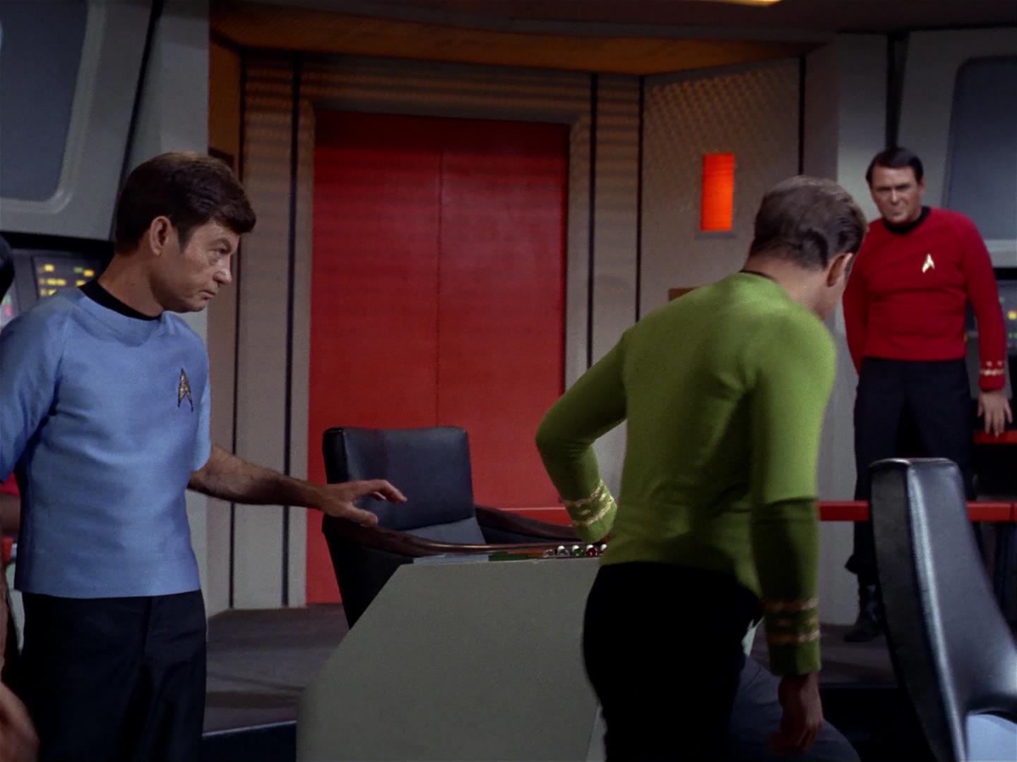 ariane179254_StarTrek_2x18_TheImmunitySyndrome_2609.jpg