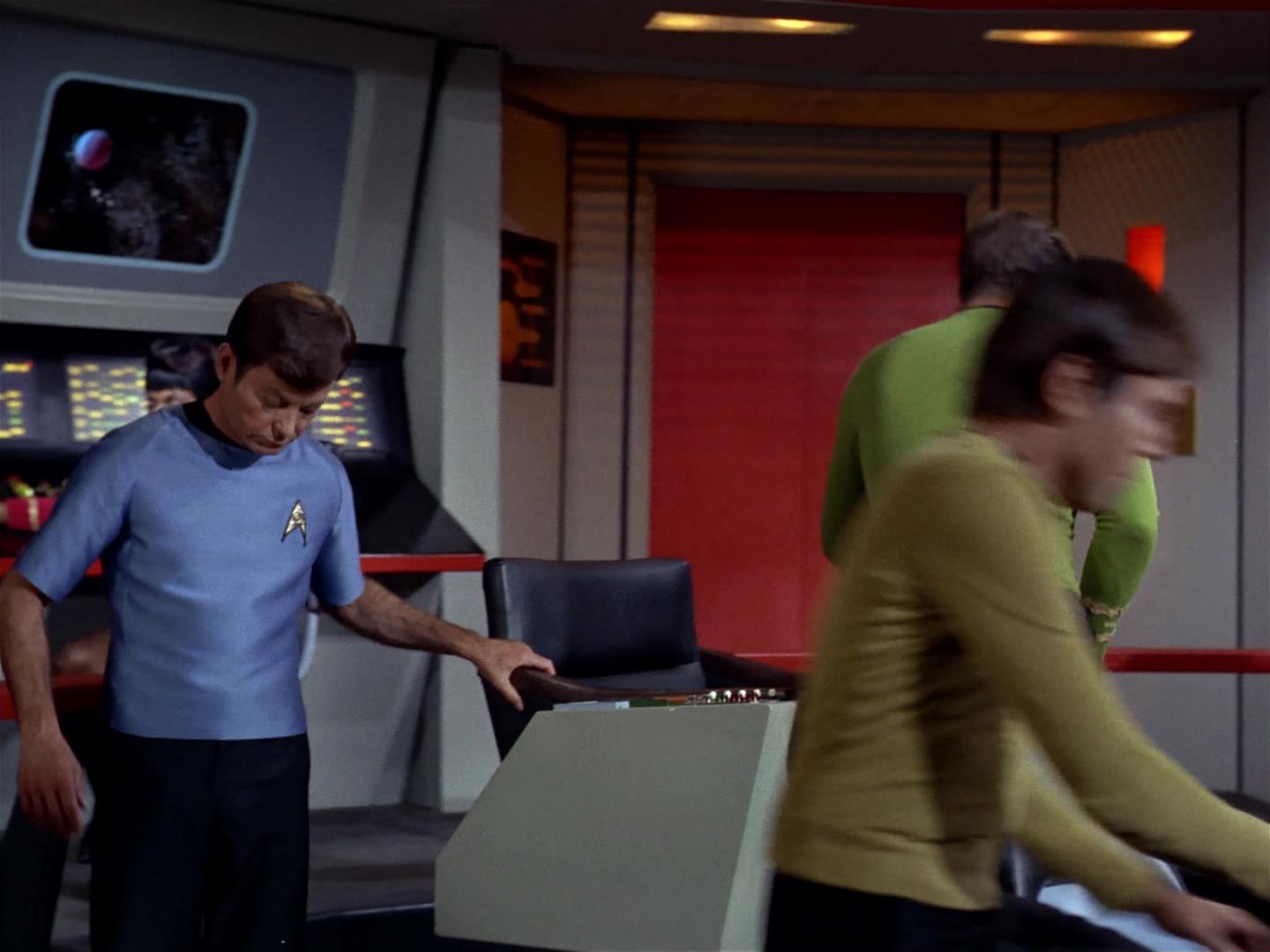 ariane179254_StarTrek_2x18_TheImmunitySyndrome_2610.jpg