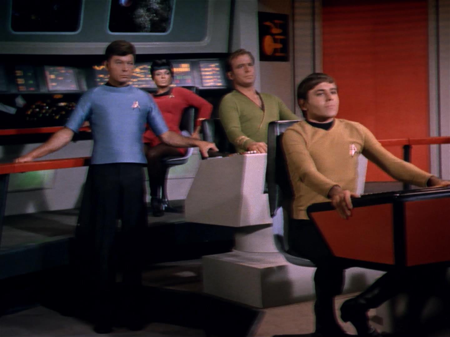 ariane179254_StarTrek_2x18_TheImmunitySyndrome_2636.jpg