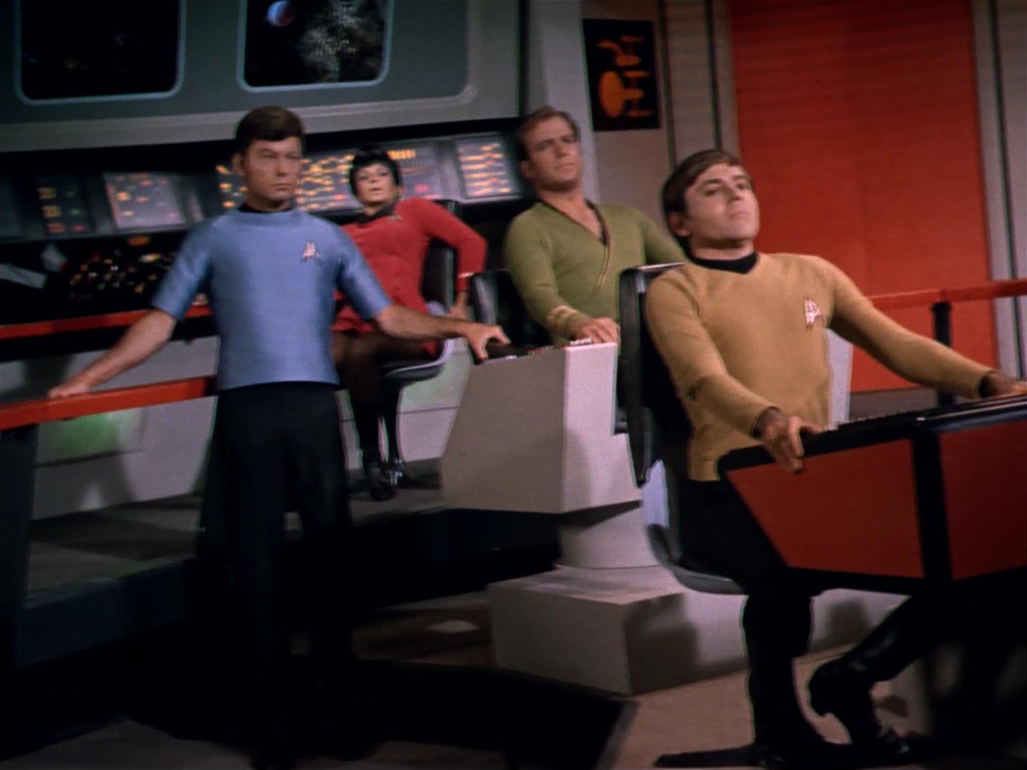 ariane179254_StarTrek_2x18_TheImmunitySyndrome_2639.jpg