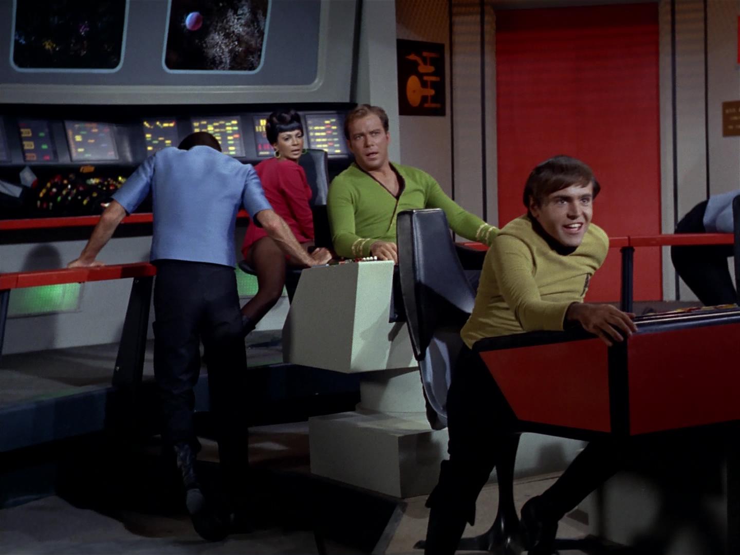 ariane179254_StarTrek_2x18_TheImmunitySyndrome_2670.jpg