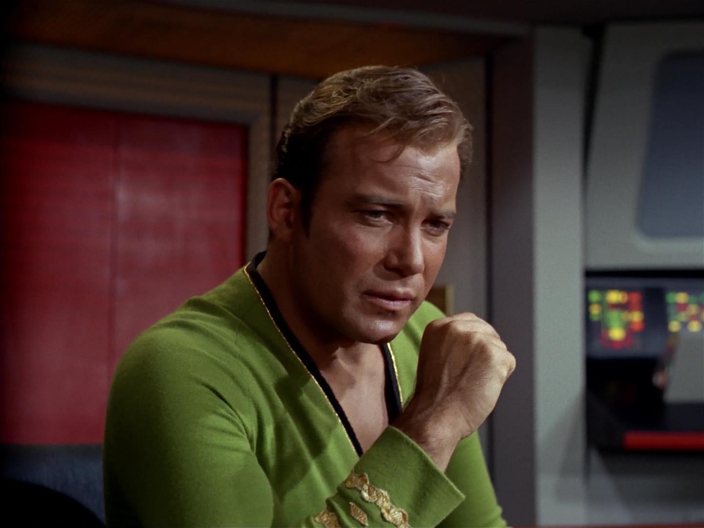 ariane179254_StarTrek_2x18_TheImmunitySyndrome_2854.jpg