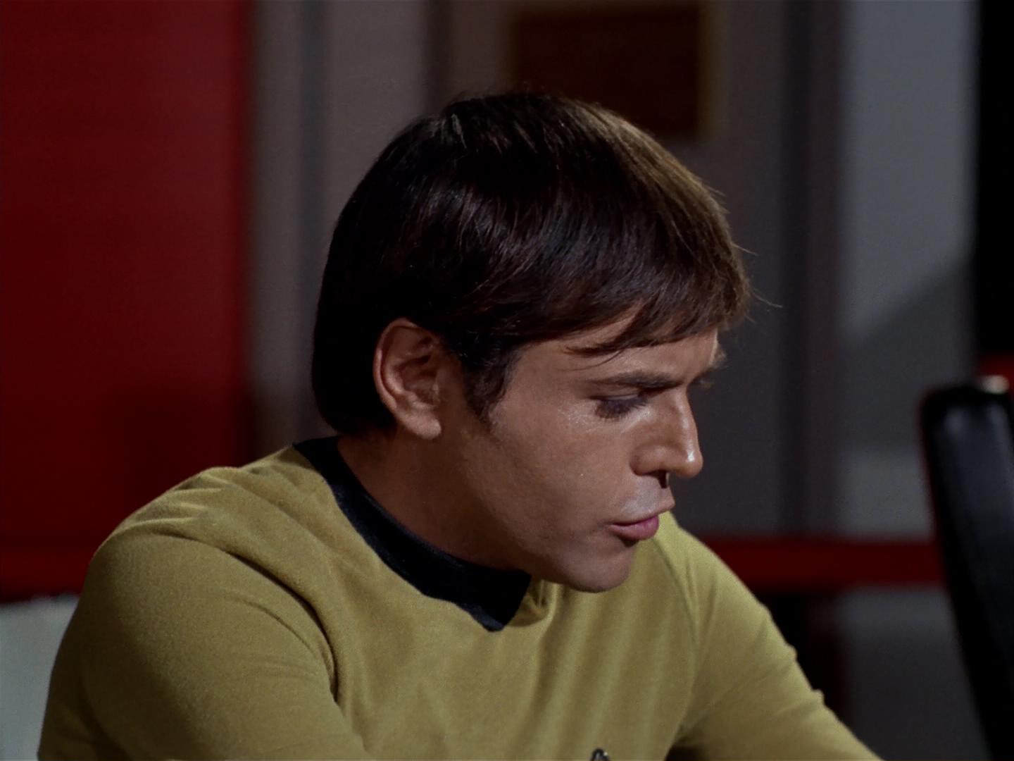 ariane179254_StarTrek_2x18_TheImmunitySyndrome_2908.jpg