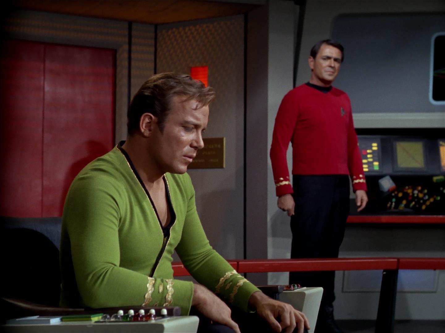 ariane179254_StarTrek_2x18_TheImmunitySyndrome_2924.jpg