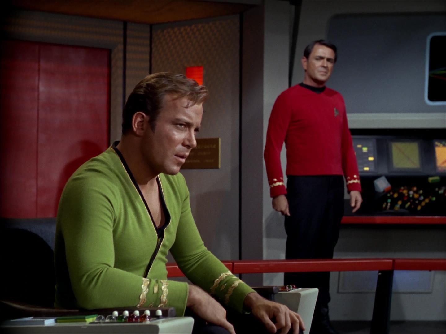 ariane179254_StarTrek_2x18_TheImmunitySyndrome_2926.jpg